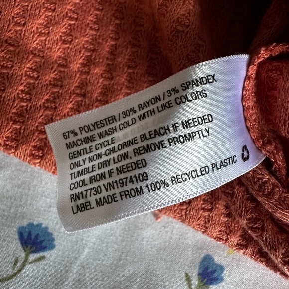 Wild Fable Women’s  XXL. Dusty Rose Waffle Knit Ruffle Hem Button Down Tank Top - Picture 6 of 10